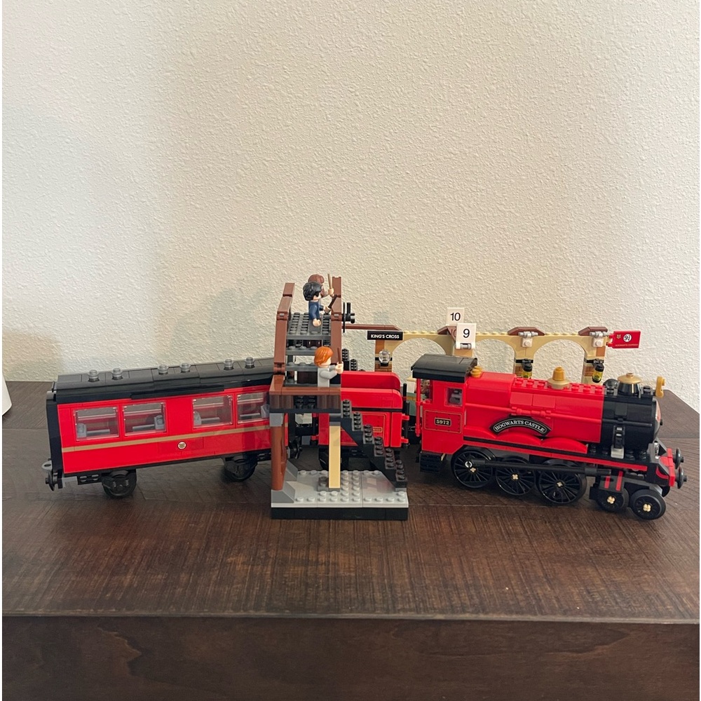 Lego *RETIRED* 75955 Harry Potter Hogwarts Express 801 pcs Ages 8-14